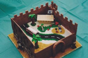 Queen For A Day Cake Jerusalem Temptations Israel - lego roblox birthday cake jerusalem temptations