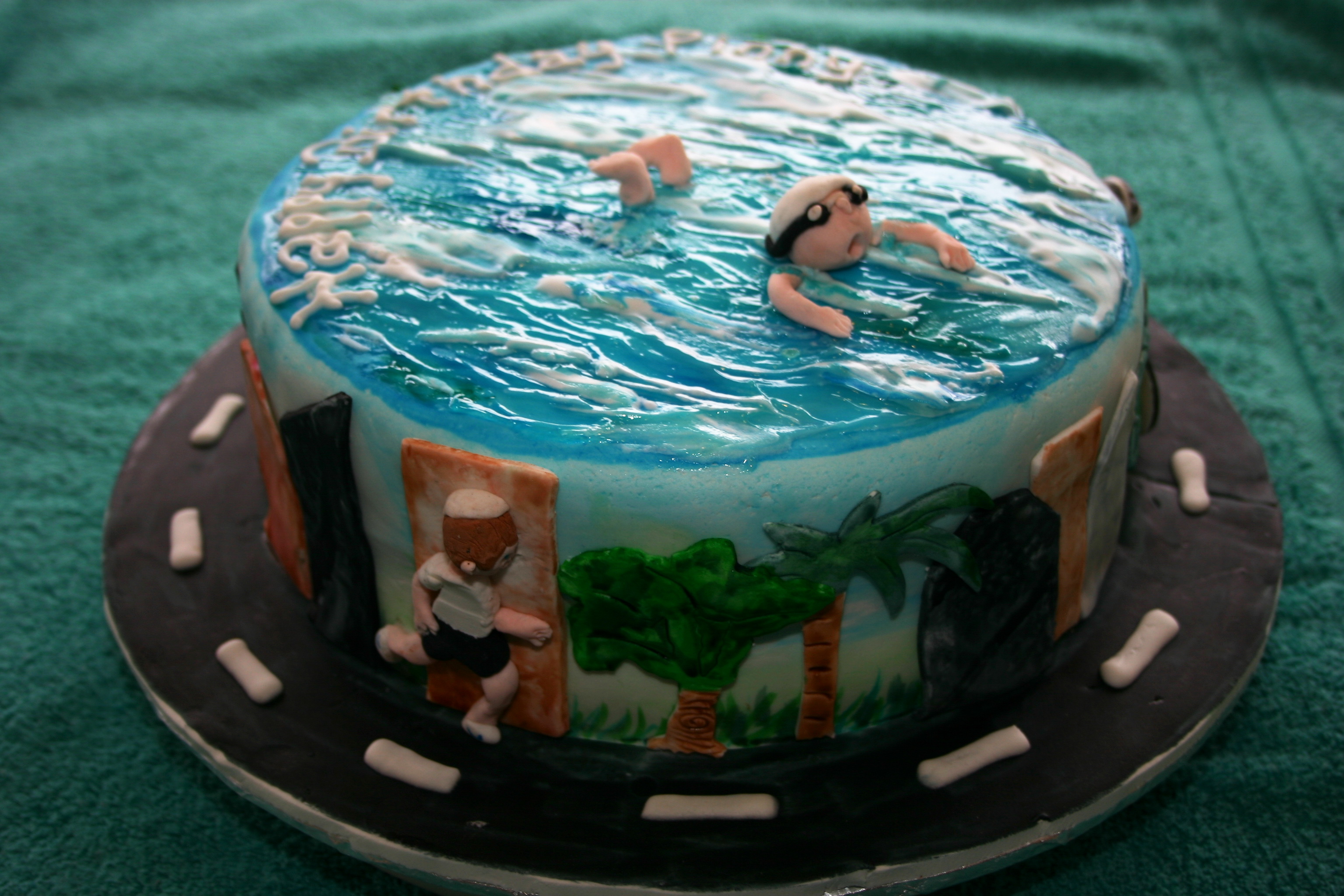 Triathlon Cake - CakeCentral.com