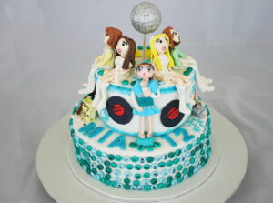 Shai's Cakes - Baseball/ Yankee themed birthday cake!