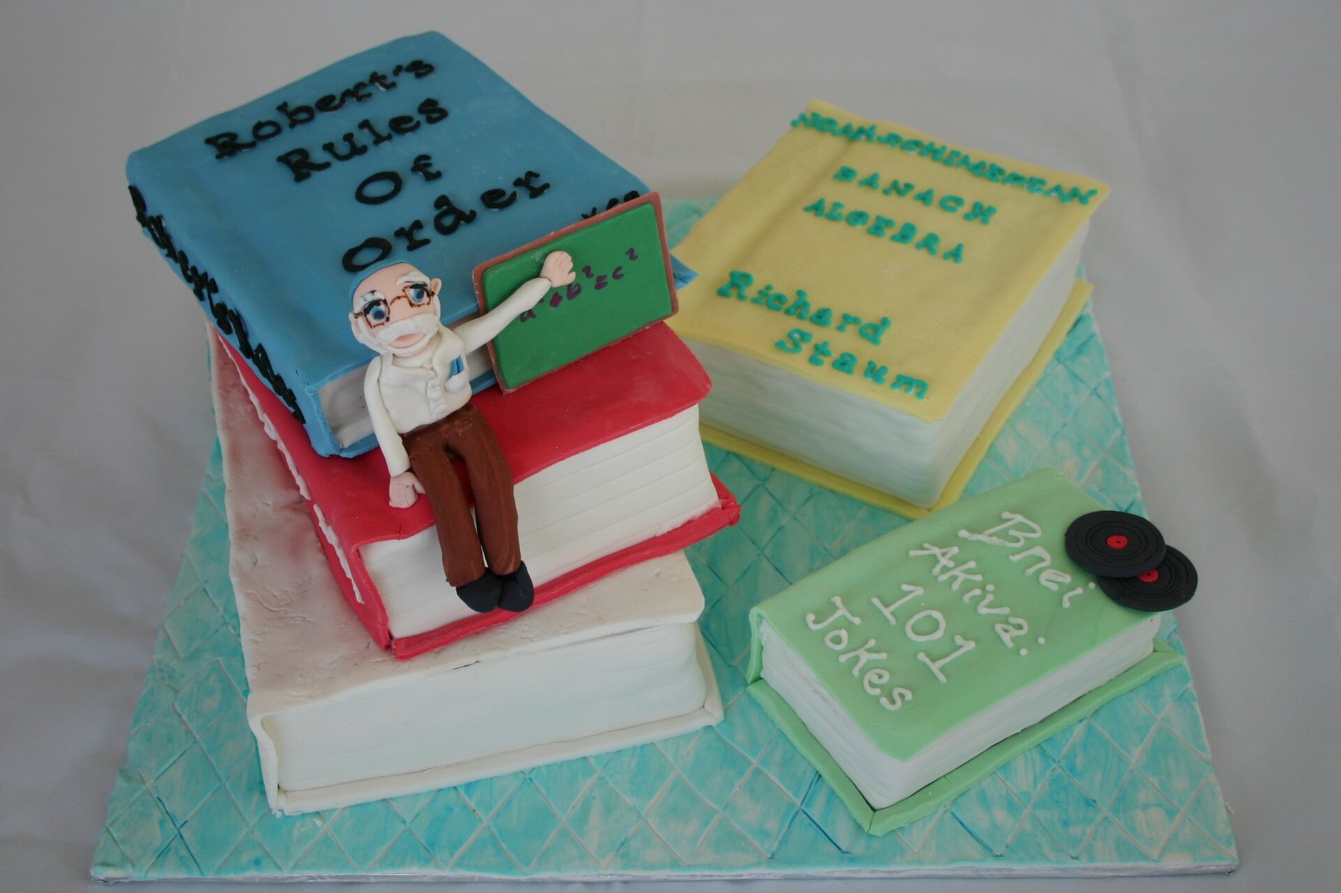 Little Library Cakes : 